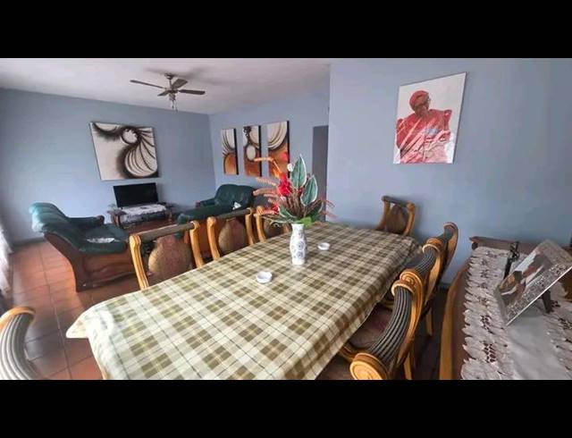 3 BEDROOM TOWNHOUSE FOR SALE IN THE ORCHARDS